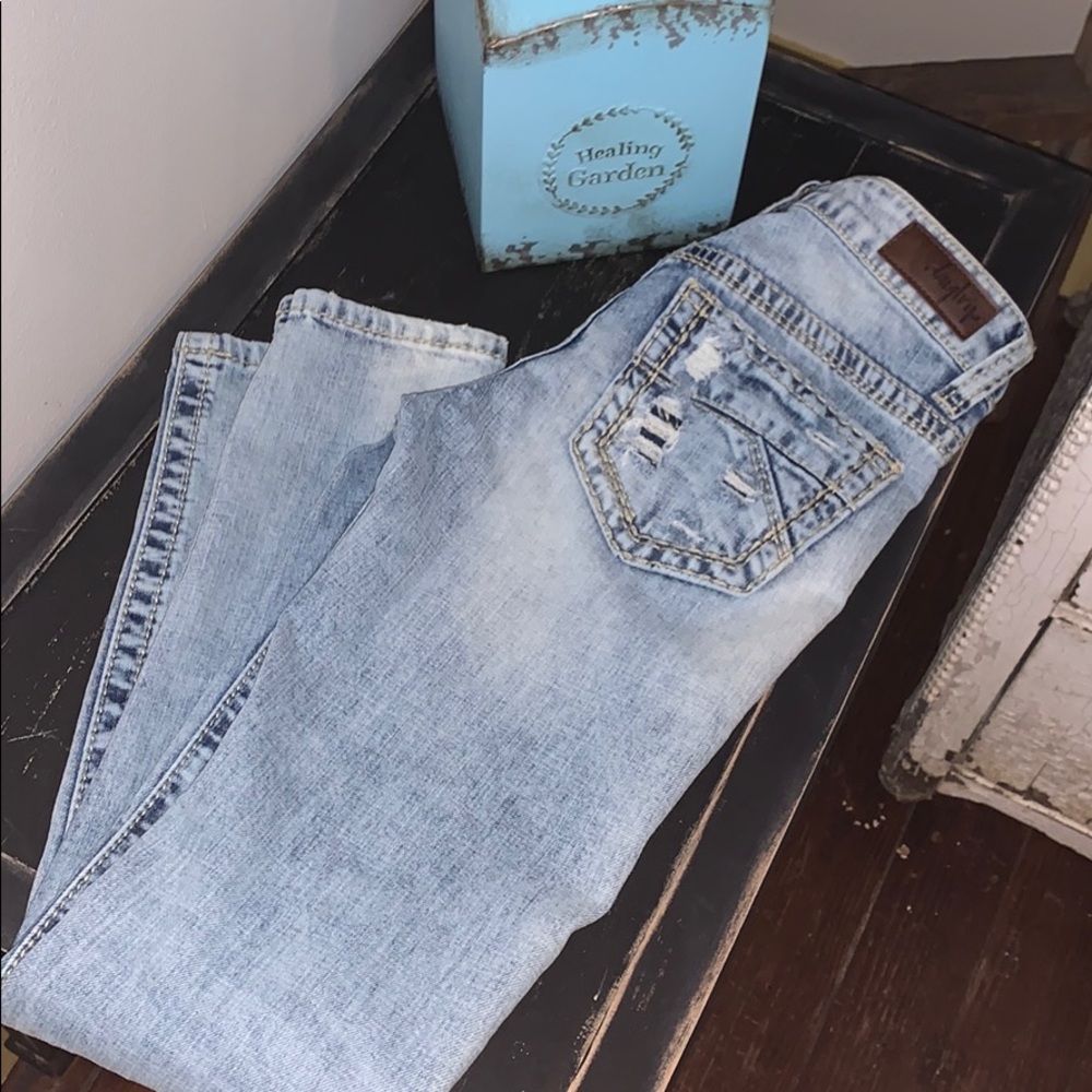 Day trip ankle skinny